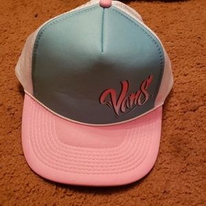 Van's snap back